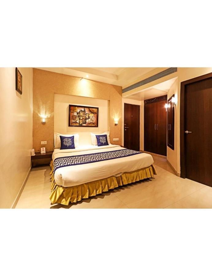 Hotel D Grand, บาแรลลี ภายนอก รูปภาพ
